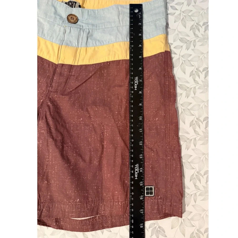 Insight Malibu Boardshorts Mens 32 Burgundy Yellow Blue Colorblock Swim NEW
